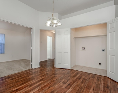 1727 Preston On The Lake Boulevard - Photo Thumbnail 10