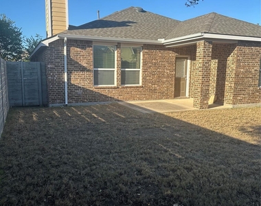 1813 6th Street - Photo Thumbnail 39