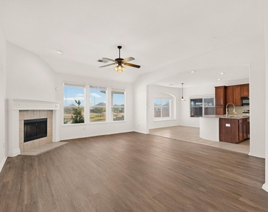 14908 Riverside Drive - Photo Thumbnail 7