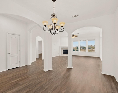 14908 Riverside Drive - Photo Thumbnail 15