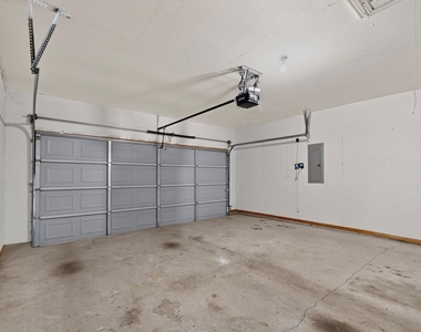 14908 Riverside Drive - Photo Thumbnail 36