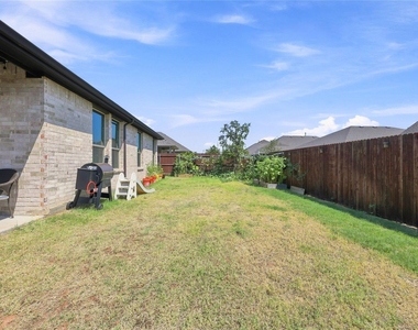 11516 Nicholson Lane - Photo Thumbnail 25