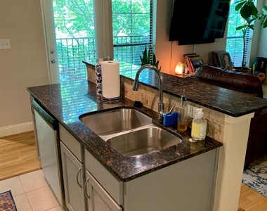 6159 Oram Street - Photo Thumbnail 6