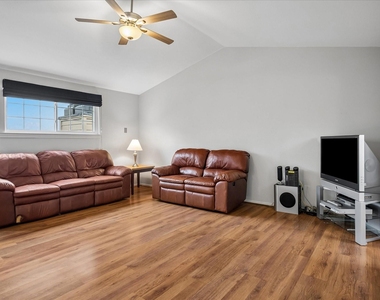14277 Preston Road - Photo Thumbnail 6
