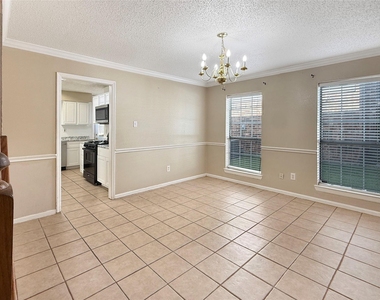 4219 Tanner Way - Photo Thumbnail 3