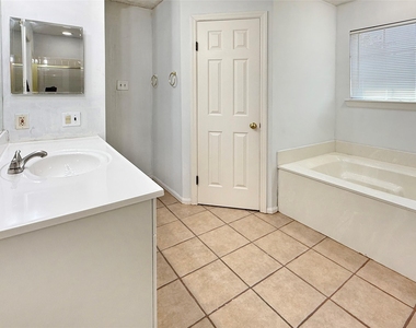 4219 Tanner Way - Photo Thumbnail 9