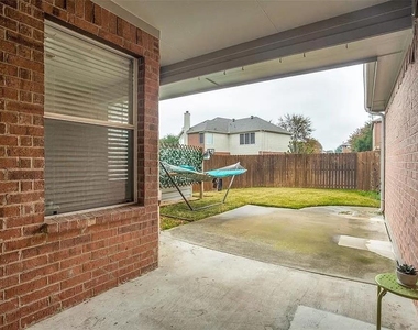 11348 Lockshire Drive - Photo Thumbnail 21