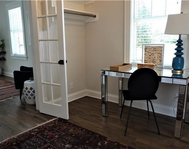 2837 Hemphill Street - Photo Thumbnail 9