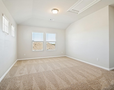 2403 Rocky Mountain Drive - Photo Thumbnail 15