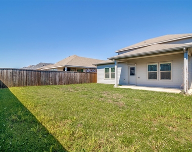 2403 Rocky Mountain Drive - Photo Thumbnail 23