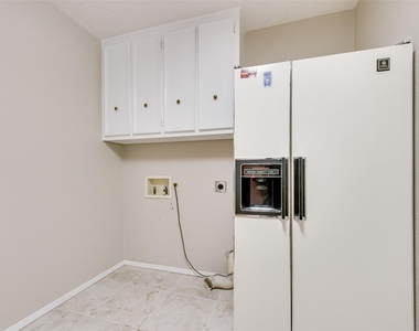 110 La Jolla Street - Photo Thumbnail 13