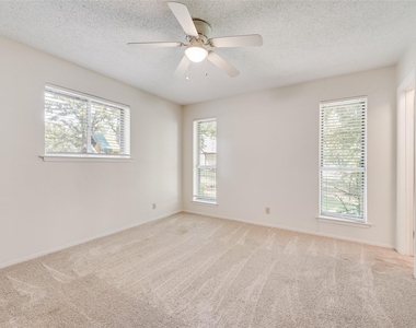 110 La Jolla Street - Photo Thumbnail 14