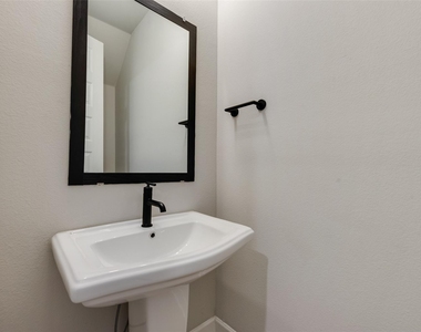 3342 Monarch Pass Drive - Photo Thumbnail 25