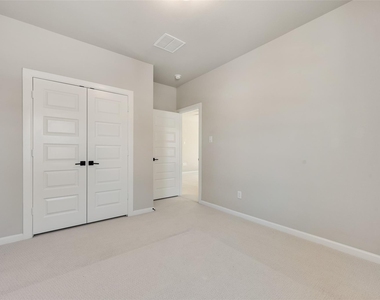 3342 Monarch Pass Drive - Photo Thumbnail 19