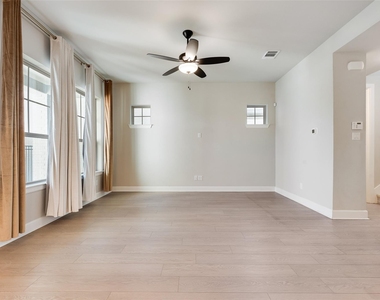 3342 Monarch Pass Drive - Photo Thumbnail 12