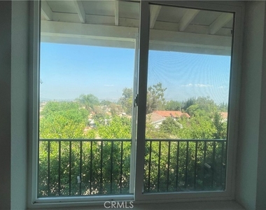 2318 Blue Haven Drive - Photo Thumbnail 7