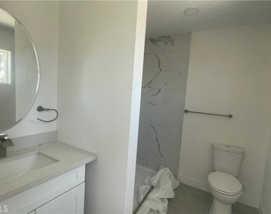 2318 Blue Haven Drive - Photo Thumbnail 16
