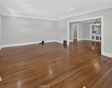 170 Adams - Photo Thumbnail 5