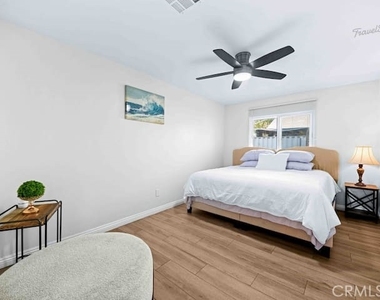 321 E Maple Street - Photo Thumbnail 37