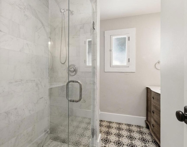732 Poli Street - Photo Thumbnail 12
