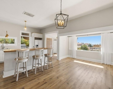 732 Poli Street - Photo Thumbnail 3