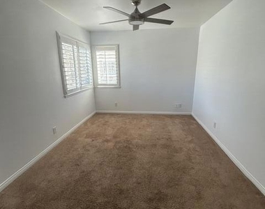 984 Meadowlark Drive - Photo Thumbnail 14