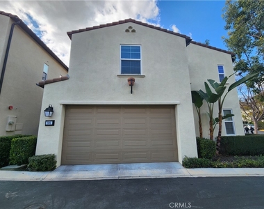 926 Terrace W - Photo Thumbnail 12