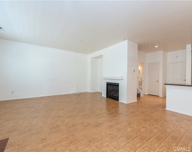 13567 Mashona Avenue - Photo Thumbnail 3