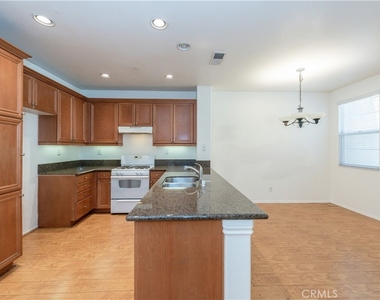 13567 Mashona Avenue - Photo Thumbnail 9