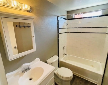 33550 Harvest Way E - Photo Thumbnail 17