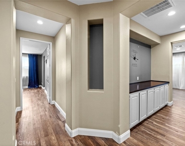 1829 Overland Court - Photo Thumbnail 20