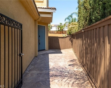 23626 Black Oak - Photo Thumbnail 1
