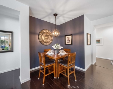 47870 Sumac - Photo Thumbnail 16