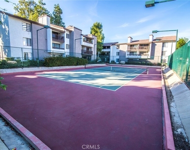 21535 Erwin Street - Photo Thumbnail 27