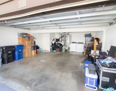 21535 Erwin Street - Photo Thumbnail 26