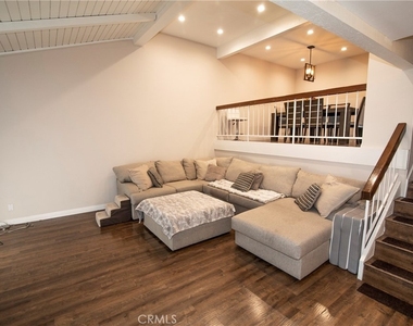 21535 Erwin Street - Photo Thumbnail 3