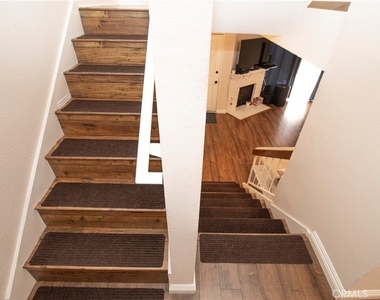 21535 Erwin Street - Photo Thumbnail 24