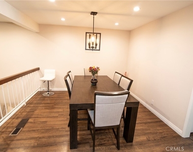 21535 Erwin Street - Photo Thumbnail 9