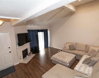 21535 Erwin Street - Photo Thumbnail 2