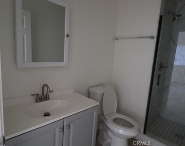 15711 Lassen Street - Photo Thumbnail 19