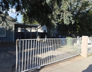 15709 Lassen Street - Photo Thumbnail 3