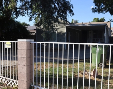 15709 Lassen Street - Photo Thumbnail 4