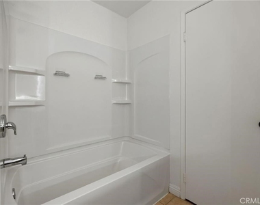 4722 Park Granada - Photo Thumbnail 10