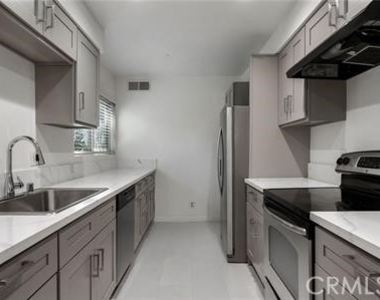 4722 Park Granada - Photo Thumbnail 6