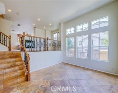 2119 Owens Drive - Photo Thumbnail 5