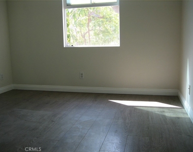 2119 Owens Drive - Photo Thumbnail 21