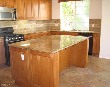 2119 Owens Drive - Photo Thumbnail 2