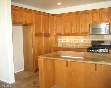 2119 Owens Drive - Photo Thumbnail 3