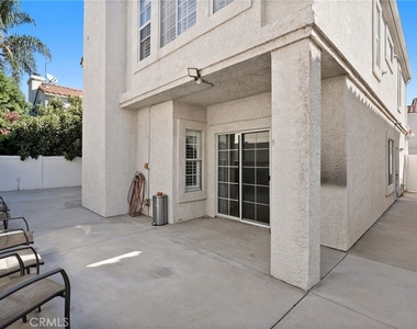 18328 Keswick Street - Photo Thumbnail 38