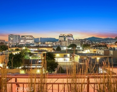 5820 La Mirada Avenue - Photo Thumbnail 32